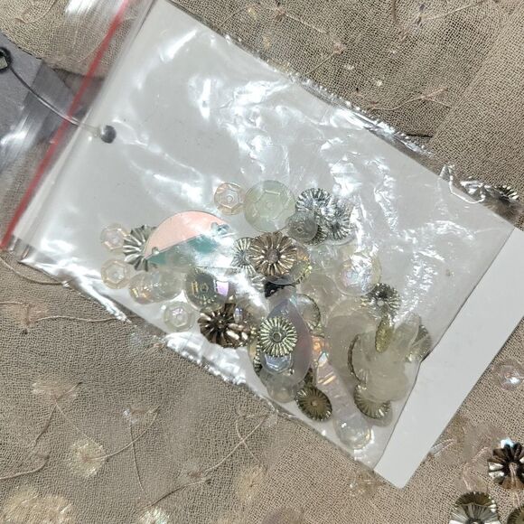 NWT Adrianna Papell Champagne Sheer Beaded Sequin Sleeveless Top Blouse S - Picture 12 of 16